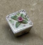 Square Box - Sculpted and painted roses